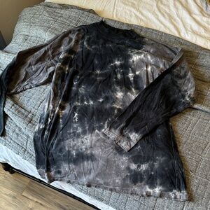 We The Free Black and Gray Tie-Dye Long Sleeve Tee